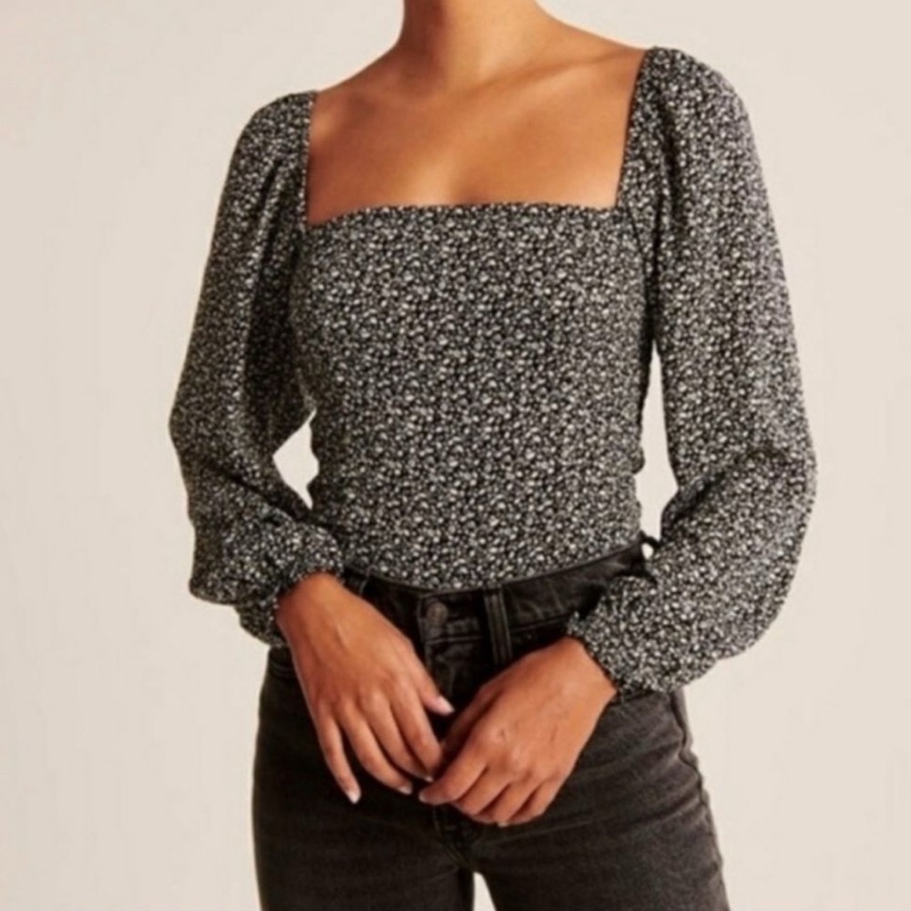 Abercrombie & Fitch Square Neck Floral Top